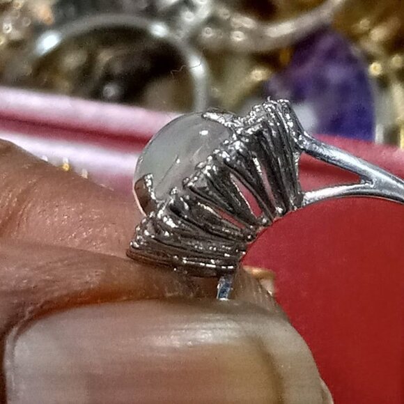 10K White Gold Round Icy Moonstone Diamond Cocktail Ring Women's Size 4 - Picture 10 of 13